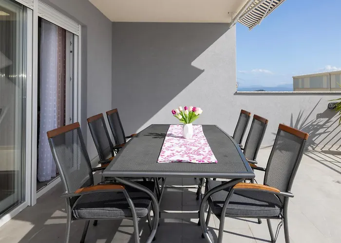 Apartment Samed Makarska